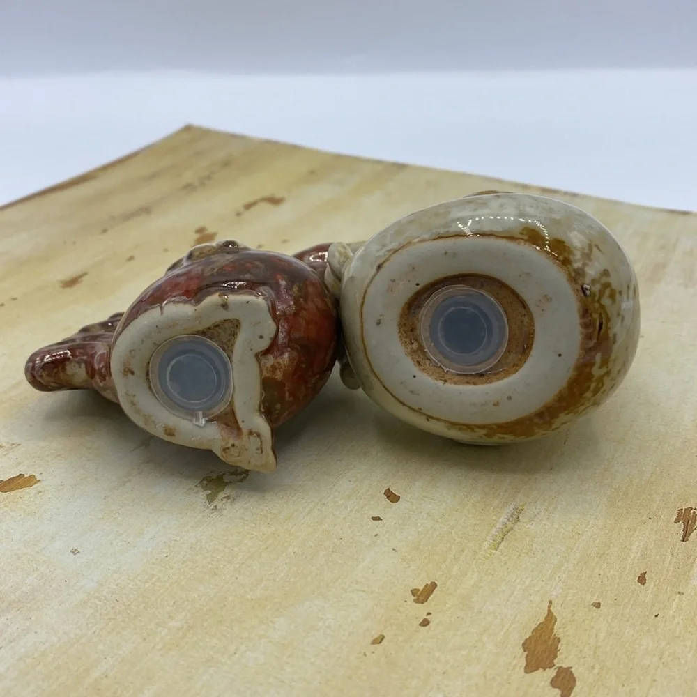 Pottery Rooster And Hen Salt & Pepper Shakers With Stoppers - Picture 5 of 8
